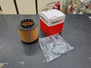 ������ �������� Geely Coolray (������, Metaco)